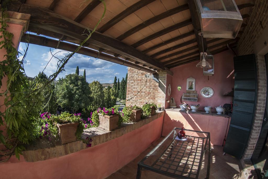 Agriturismo Sant'Alfredo Monteroni d'Arbia Luaran gambar
